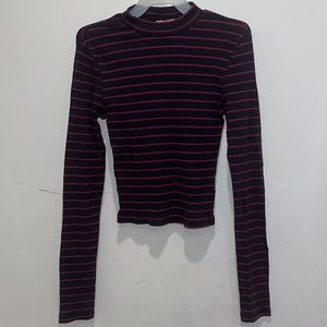 Divided H&M Raspberry Stripped Dark Blue Cropped Long Sleeve Shirt